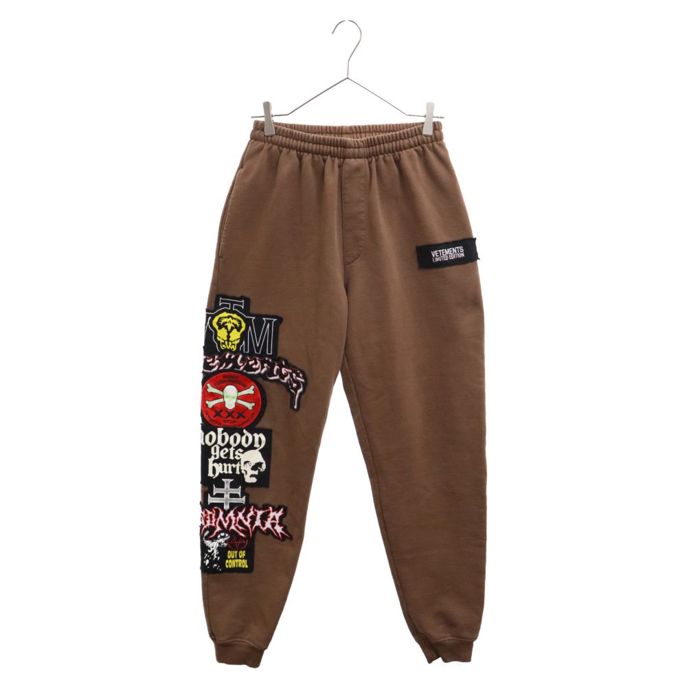 VETEMENTS (ヴェトモン) METAL PATCHED LOGO SWEATPANTS UE52PA200C 