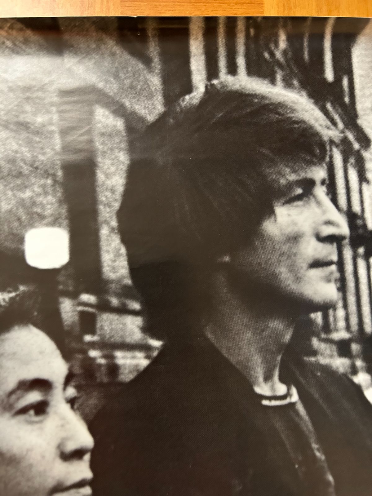 ジョンレノンとオノヨーコの非売品ポスター 非売品】John Lennon & Yoko Ono(ジョン・レノン&オノ・ヨーコ