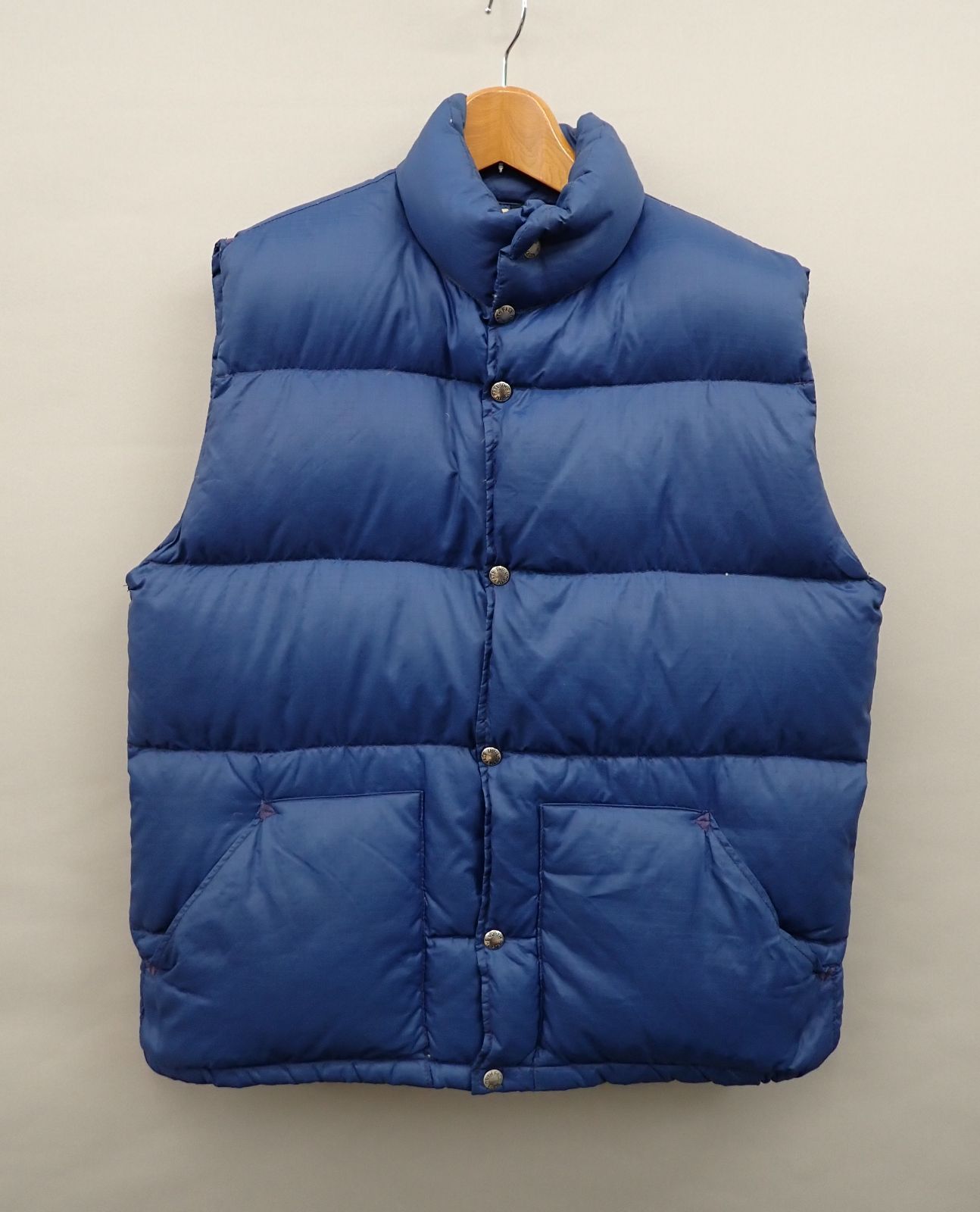 01 70s THE NORTH FACE ダウンベスト Lサイズ/ヴィンテージ/茶タグ/メンズ ブルー系 古着 アウター