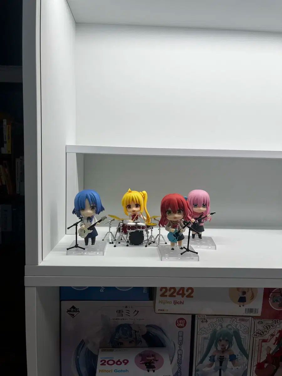 ねんどろいど　まとめ売り ぼっち・ざ・ろっく！ ねんどろいど まとめ売り - メルカリ