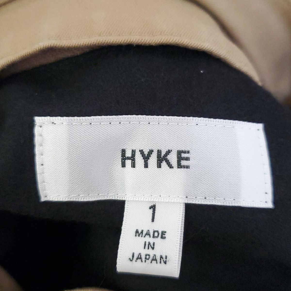 HYKEトレンチコート　ベルト　ライナー付き　キャメルサイズ2 HYKE】ハイク ライナー付き トレンチコート ベルト付き 美