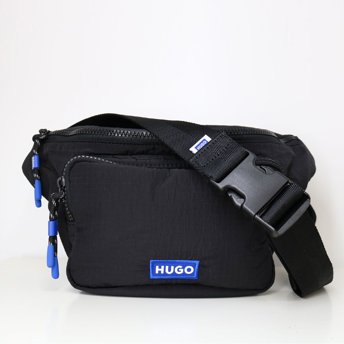 ひ*ろ様 HUGO BOSS ボディバッグ セール 8%OFF】HUGO BOSS ボディバッグ Ray L Monostrap