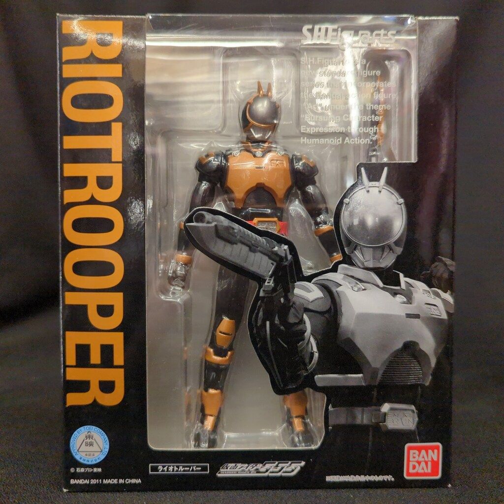 SHFiguarts 仮面ライダーファイズ ライオトルーパー レビュー】 バンダイ S.H.Figuarts ライオトルーパー [仮面