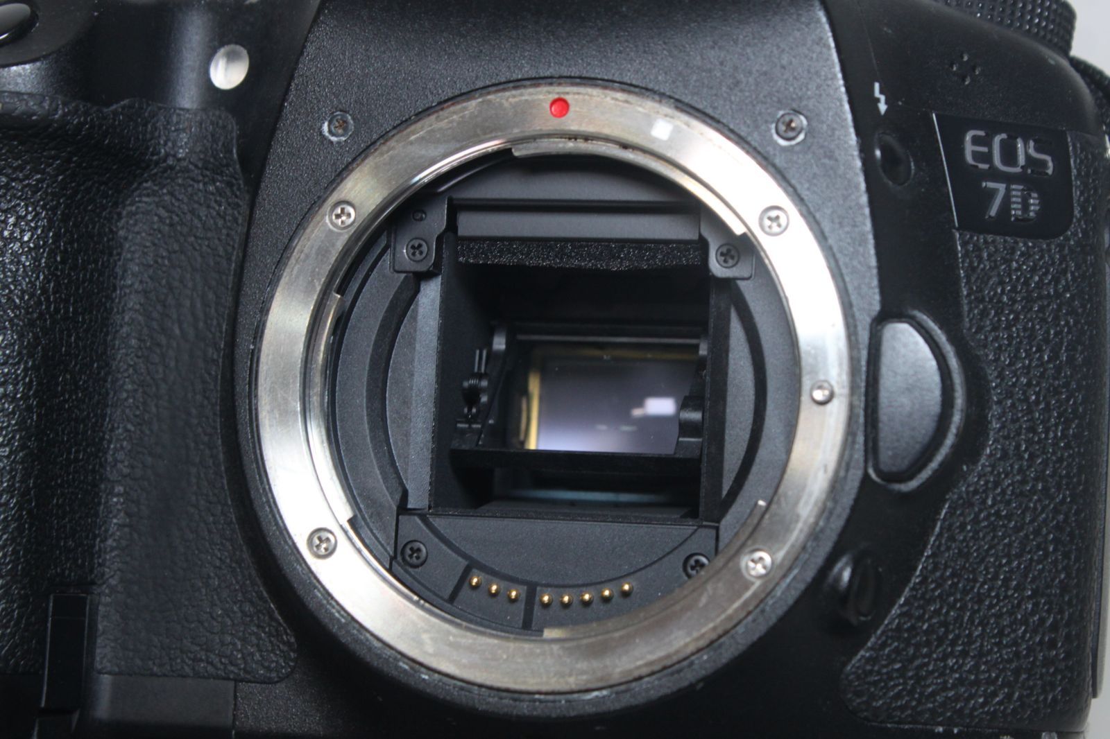 Canon/EOS 7D/デジタル一眼 ⑥ - カメラ、光学機器
