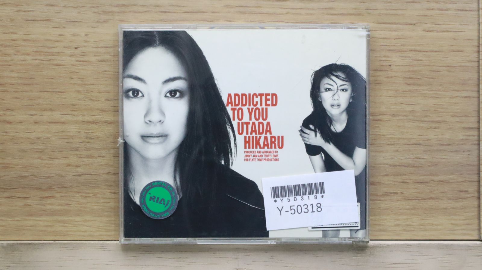 d*3様 【非売品/国内プロモ盤】 宇多田ヒカル Addicted To You 51XxpVi96mL._AC_SY200_QL15_.jpg