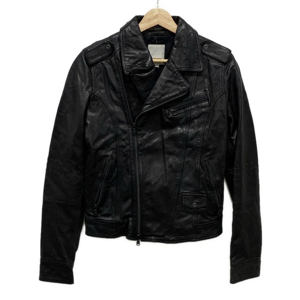 DIESEL ディーゼル ライダースジャケット サイズS レディース - 黒 長袖|レザー|パンチング|ジップアップ|秋|冬