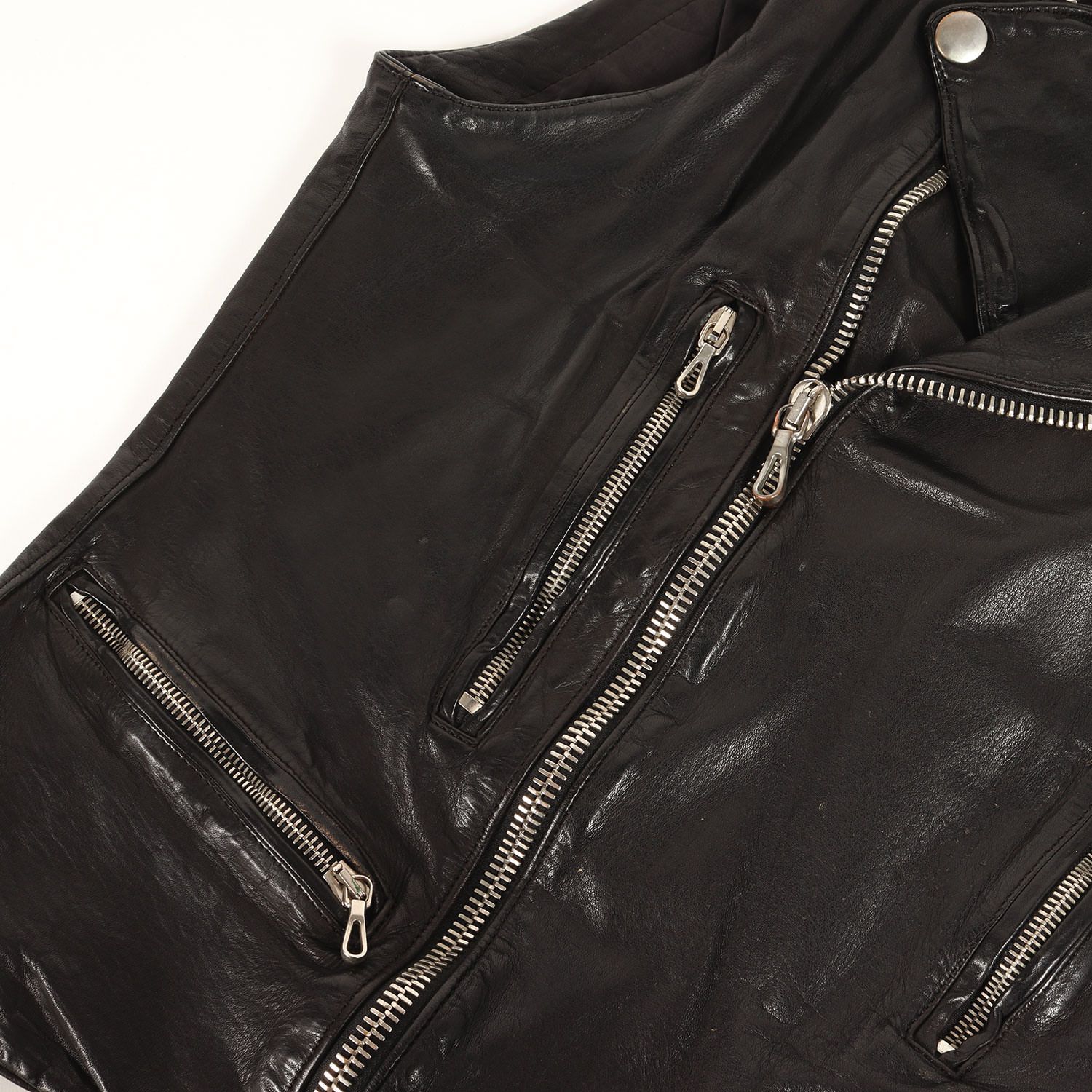 ストラム　レザーベスト 真夏もロックに。STRUMのレザーベスト2選 – STRUM OFFICIAL