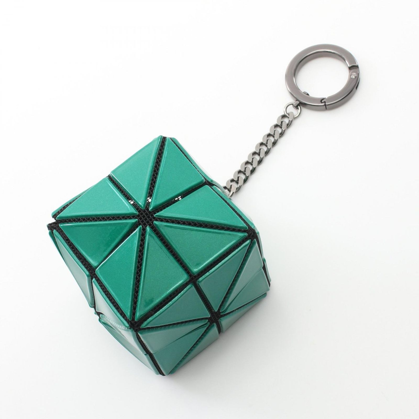 バオバオイッセイミヤケ BAO BAO ISSEYMIYAKE チャーム キューブ