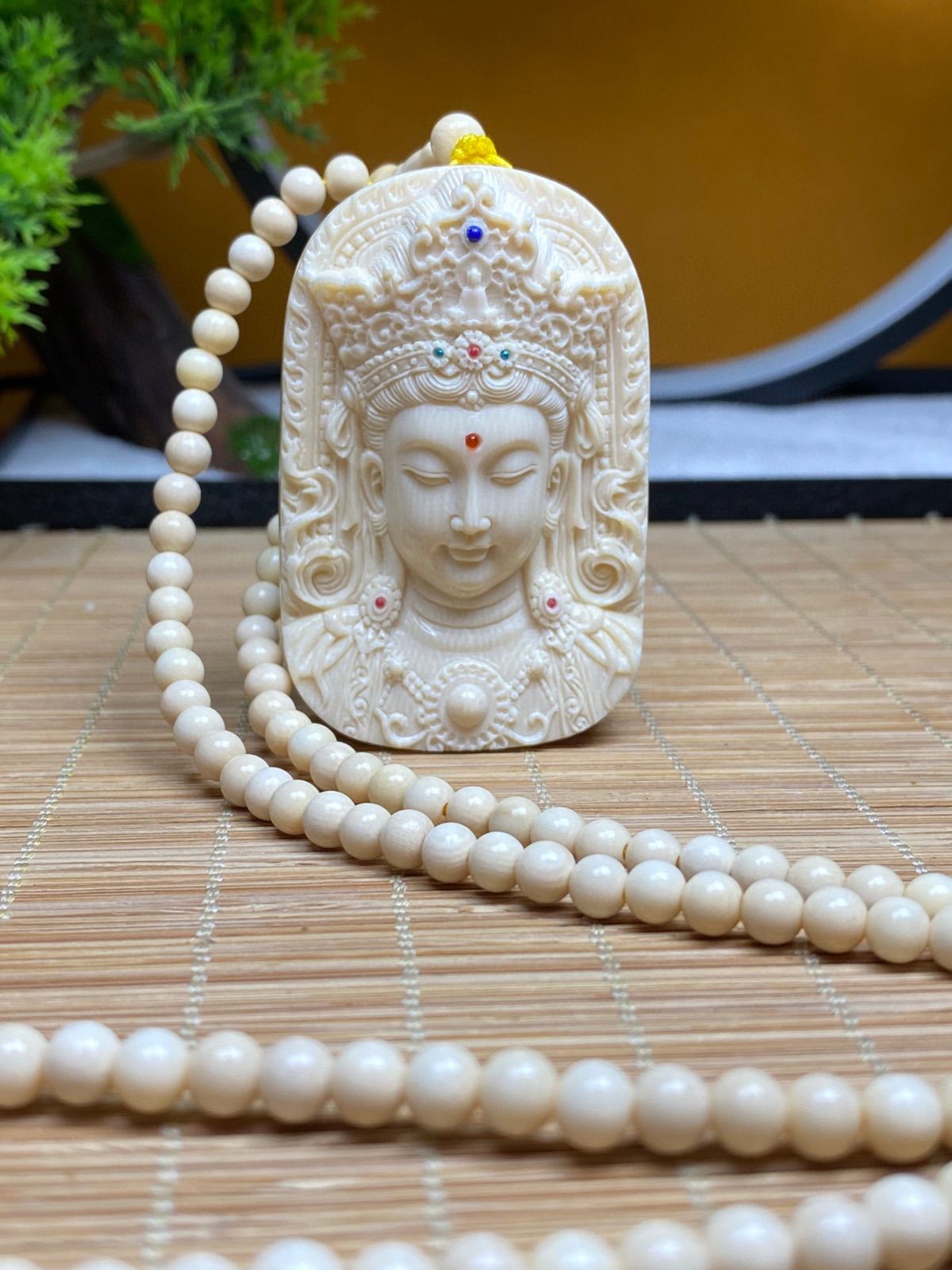 仏教工芸品 彩金 彩繪 金箔 臨める カナダ檜木純手工精彫り 木彫仏像