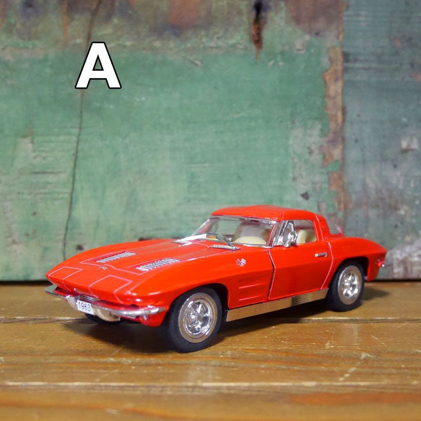 シボレー コルベット スティングレイ 1/36 プルバックミニカー