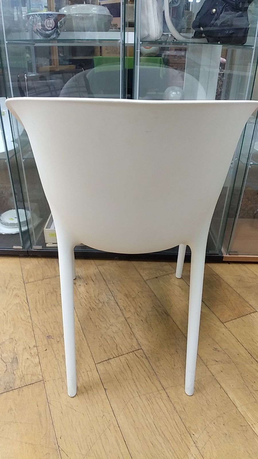 ドリアデ ソフトエッグ フィリップスタルク スタッキングチェア