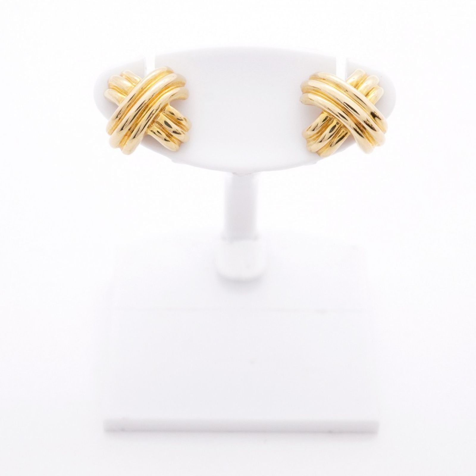 ピアス