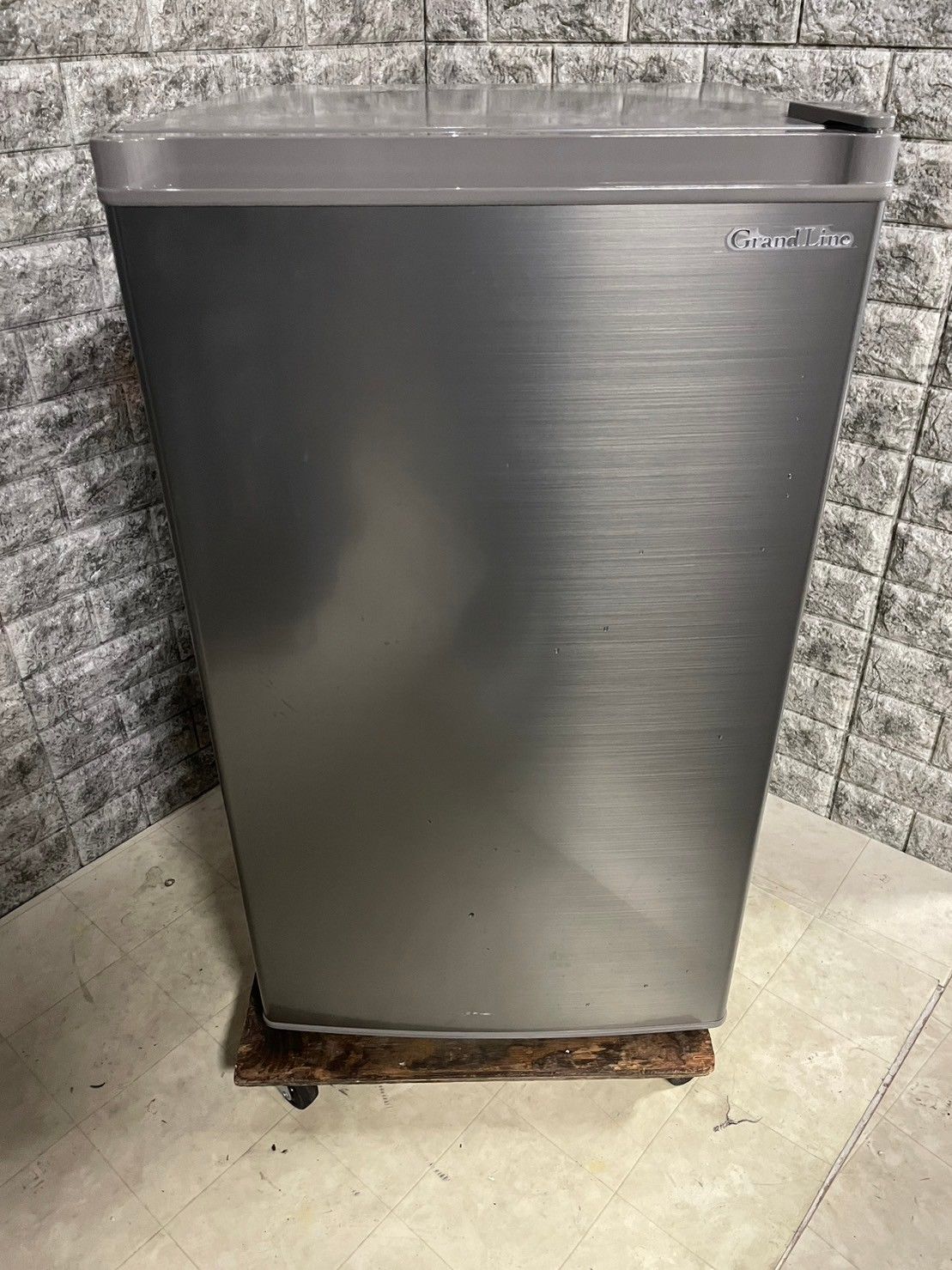 全国送料無料★3か月保障付き★冷凍庫★2019年★A-Stage★AFR-60L01SL★R-134 全国送料無料☆3か月保障付き☆冷凍庫☆2019年☆A-Stage☆AFR-60L01SL