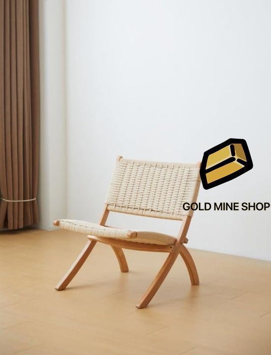 折り畳み編みの椅子です ラタンチェア ダイニングチェアー チェア