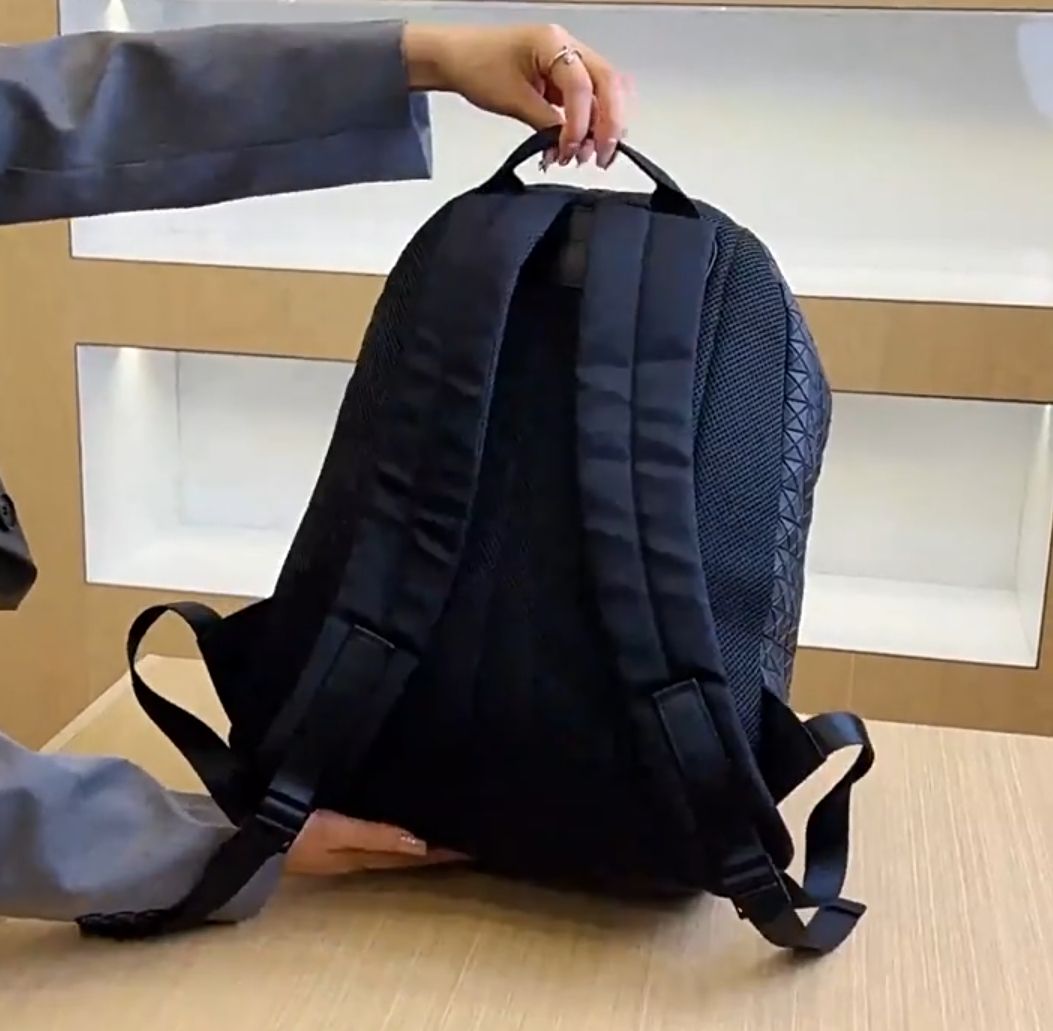 BAOBAO ISSEY MIYAKE バオバオ イッセイミヤケ リュック 新品未使用