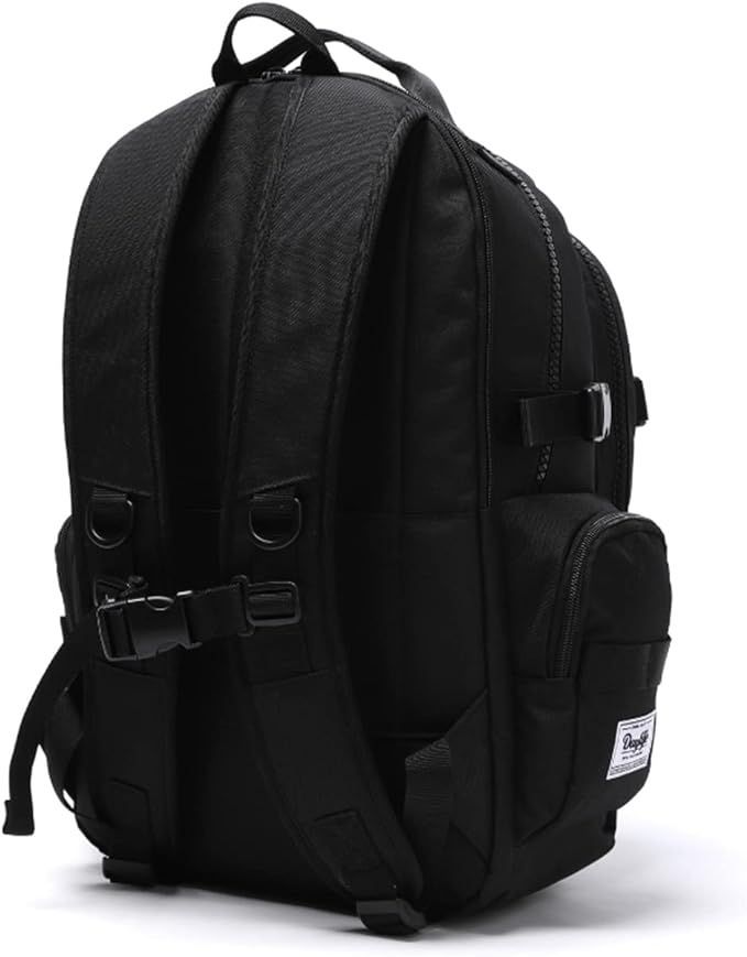 ラスト2点！【海外限定 新品・未使用】韓国 Daylife SINGLE STRING BACKPACK デイライフ リュック バックパック  ※ブラック 大容量 ステッカー付き - メルカリ