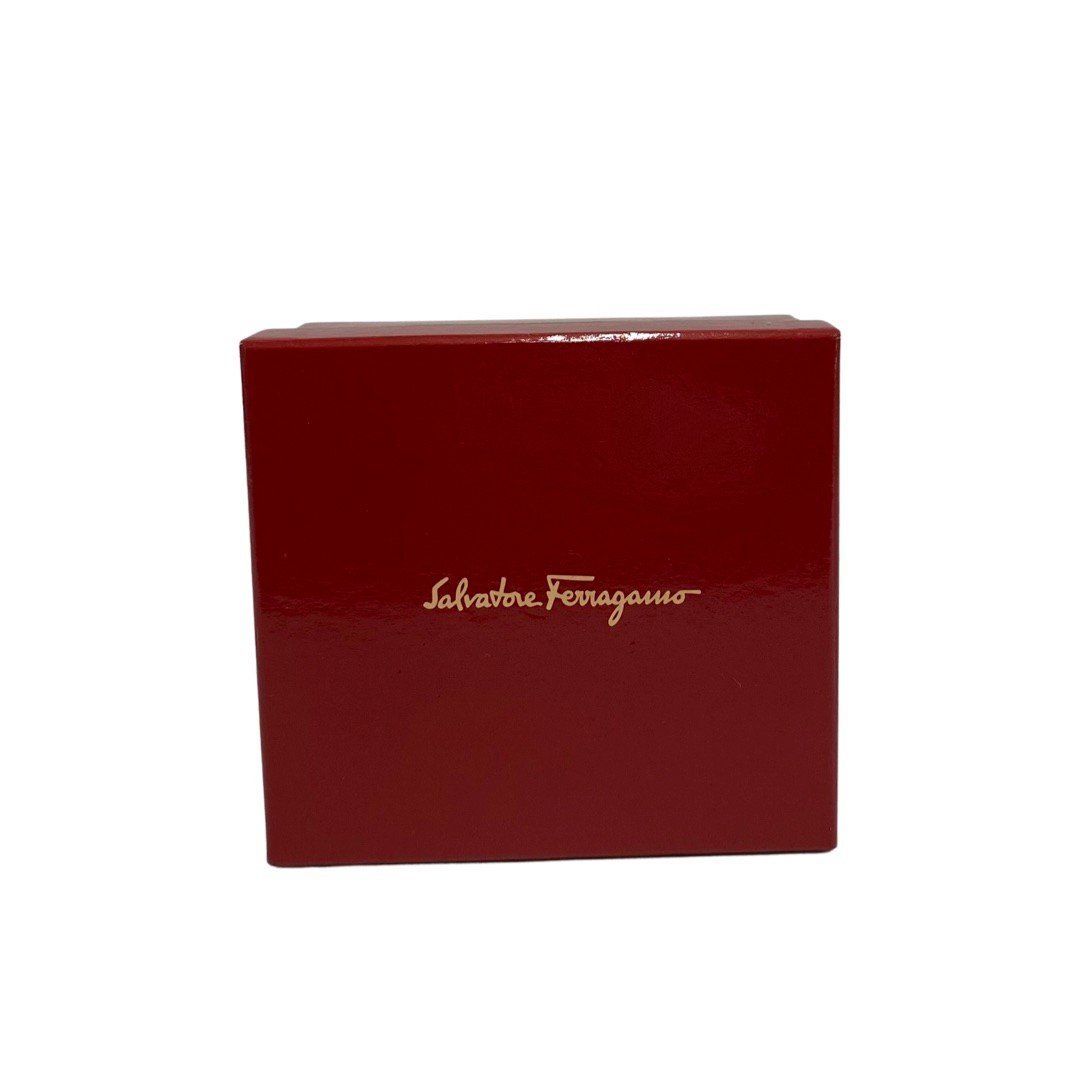 極 美品 保存箱付き Salvatore Ferragamo フェラガモ ガンチーニ 金具