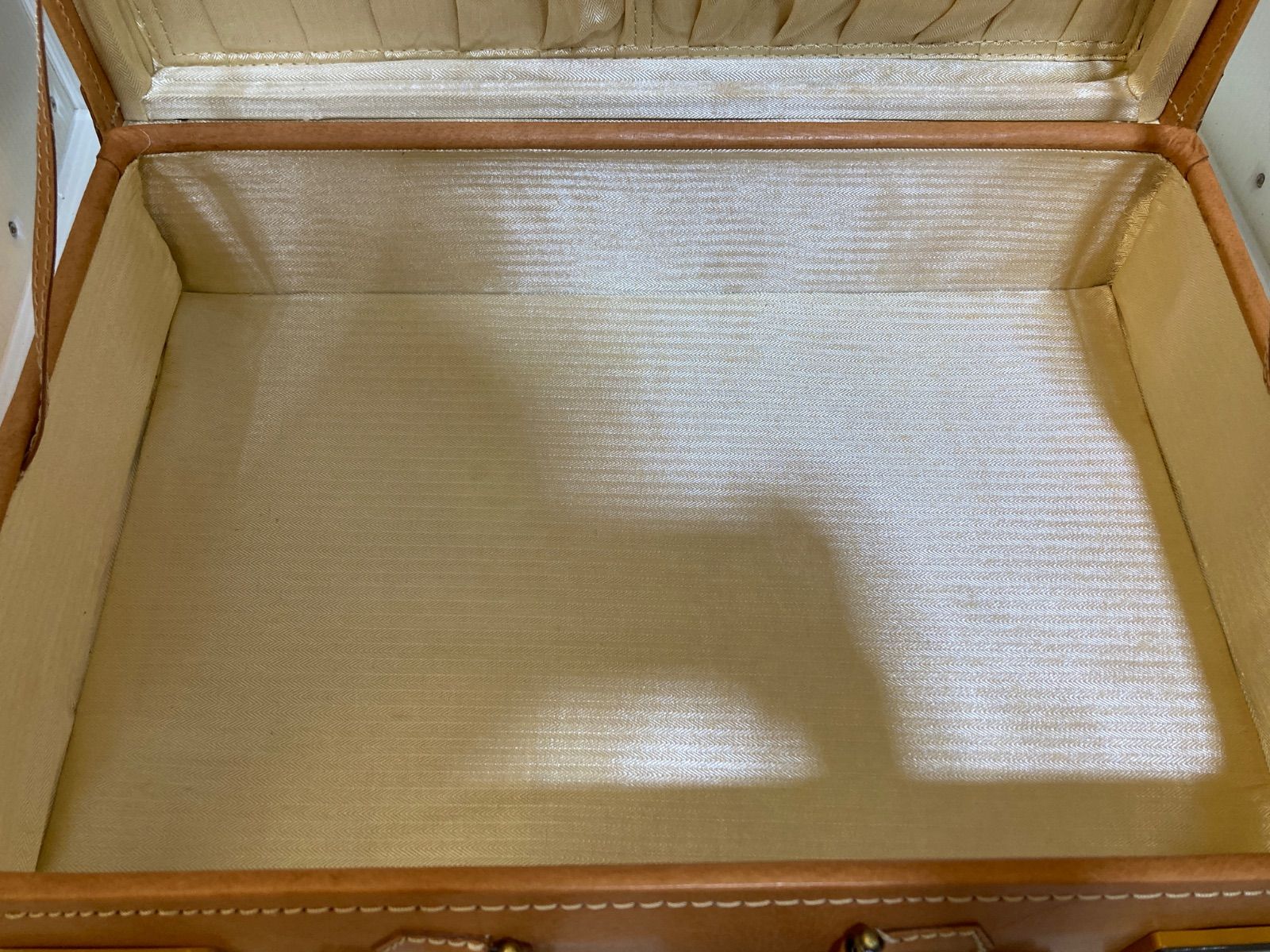 非売品 キリン一番搾り イチローサイン入 レザーアンティークトランク