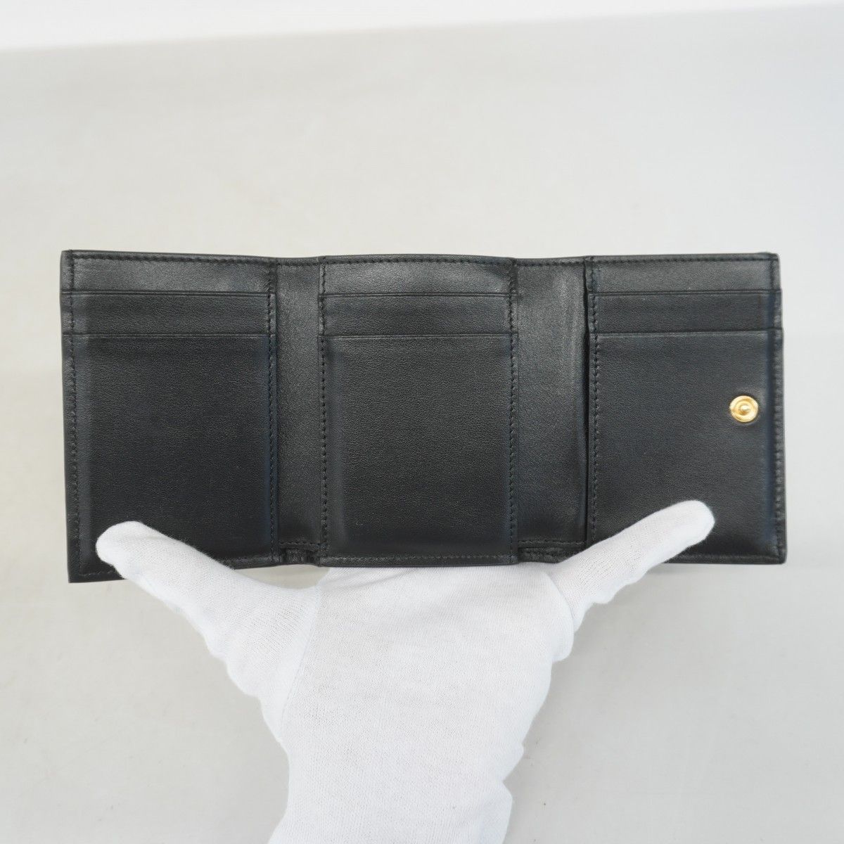 ☆SALE【5ge5764-h】フェンディ 三つ折り財布 FFダイヤモンド レザー  