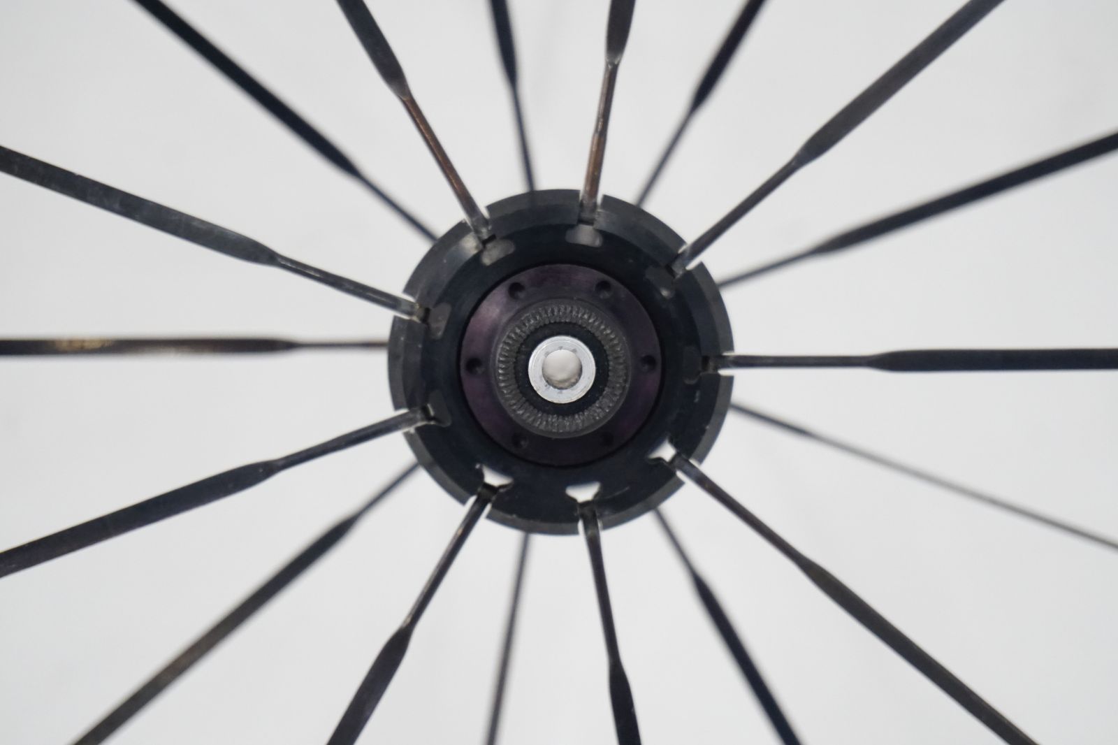 MAVIC KSYRIUM ELITE UST 純正チューブレスタイヤ付き MAVIC KSYRIUM ELITE UST ロードホイール入荷！ | Climb cycle sports