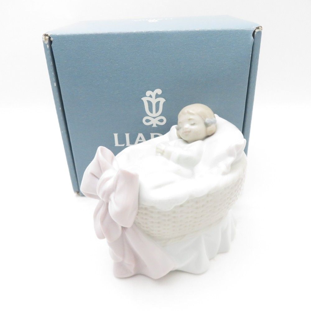 美品 LLADRO リヤドロ 6977 スイートベイビー 女の子 フィギュ