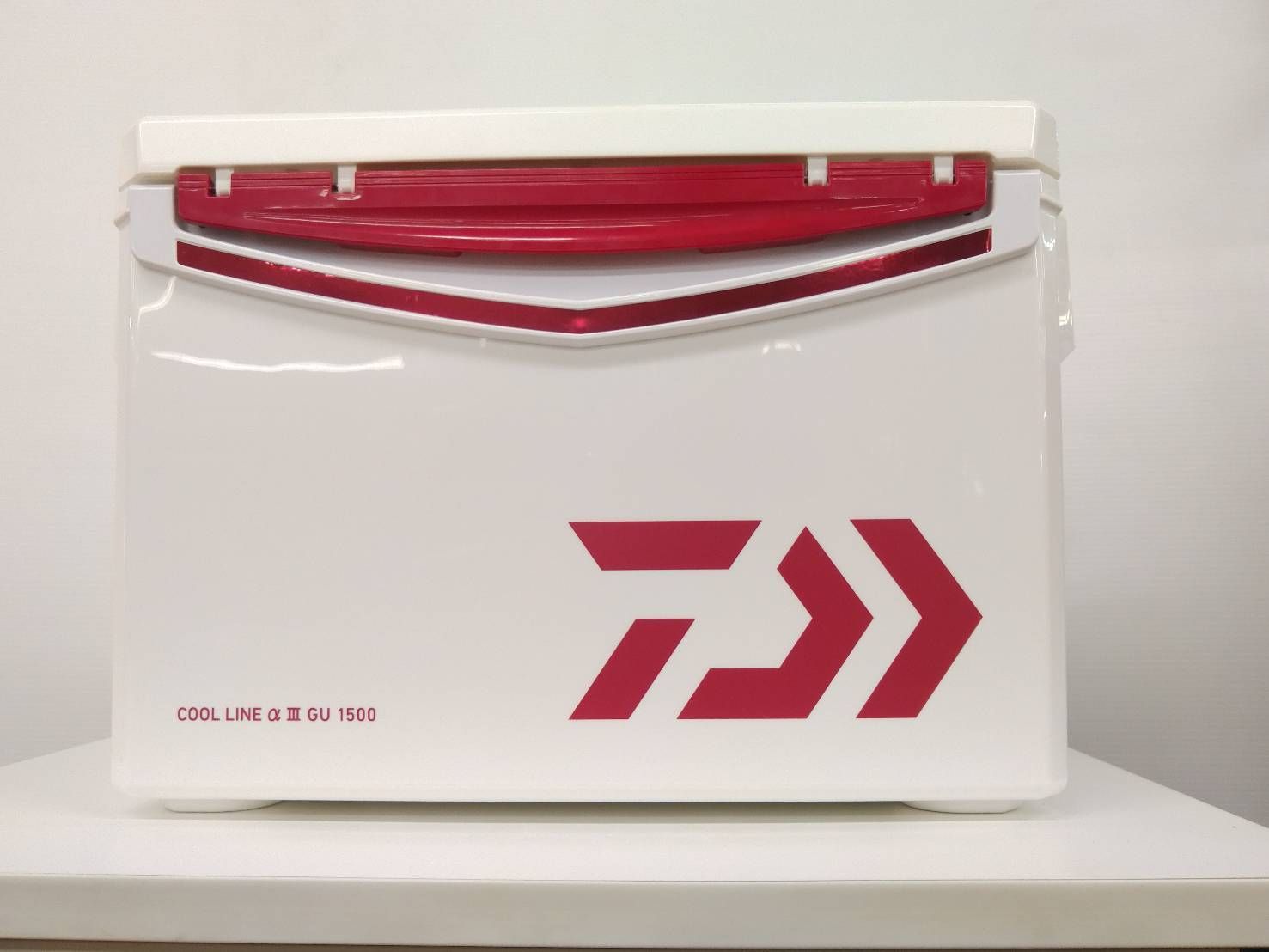 ダイワ クールラインα３ ＧＵ１５００ レッド ウレタン断熱 ハンドル付 両開き ０８