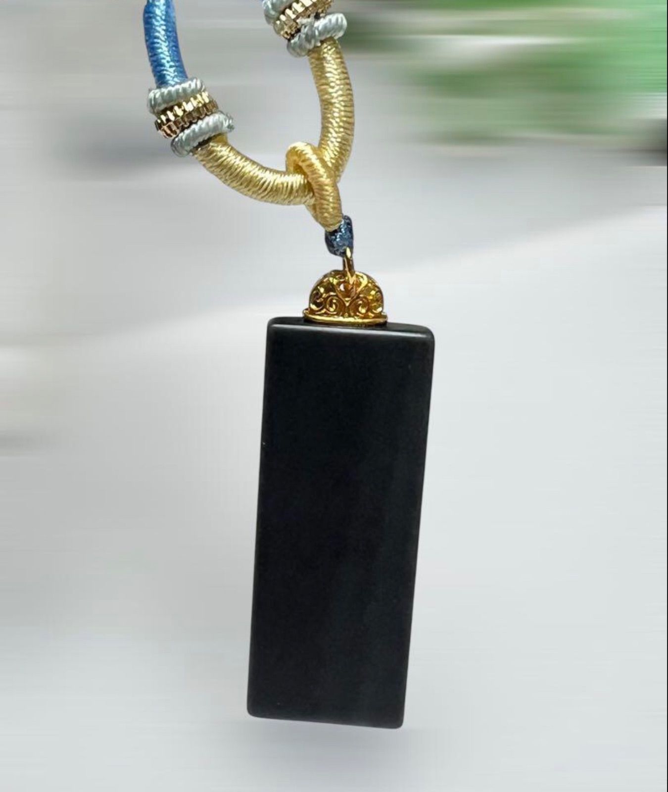 和田玉観音様彫り紐ネックレス 至高の慈悲 願望成就・開運・健康長寿