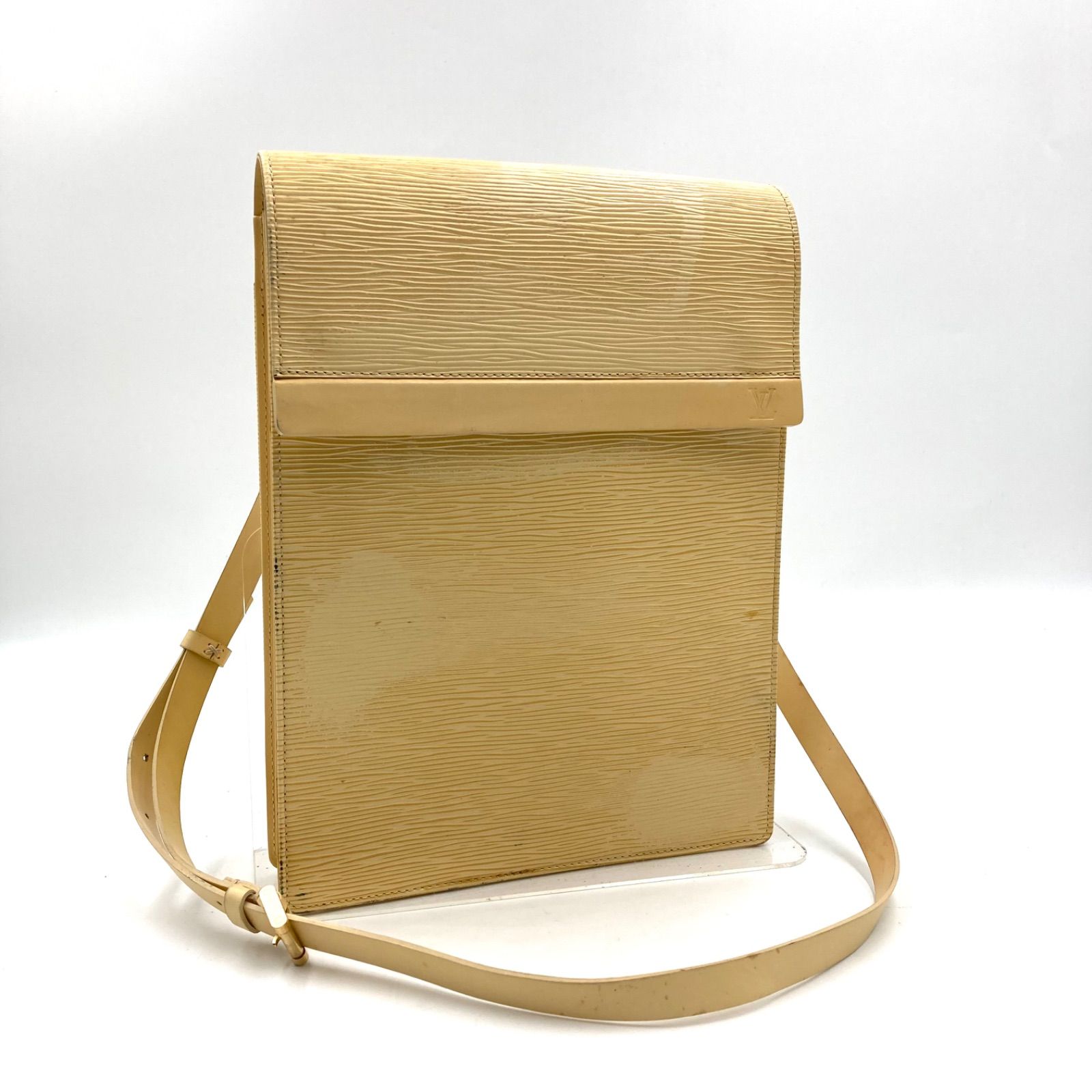 【鑑定済】ルイヴィトン　エピ　プチノエ　ショルダーバッグ　ハンドバッグ　ブラウン LOUIS VUITTON ルイヴィトン プチノエ エピ ショルダーバッグ