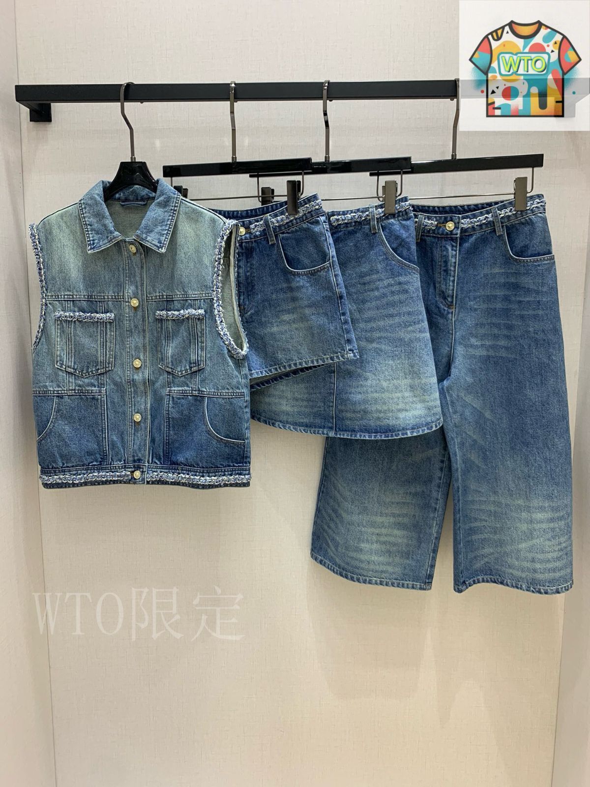 CHANEL　デニムベスト CHANEL シャネル デニムベスト｜ハイブランド中古販売 Brocant