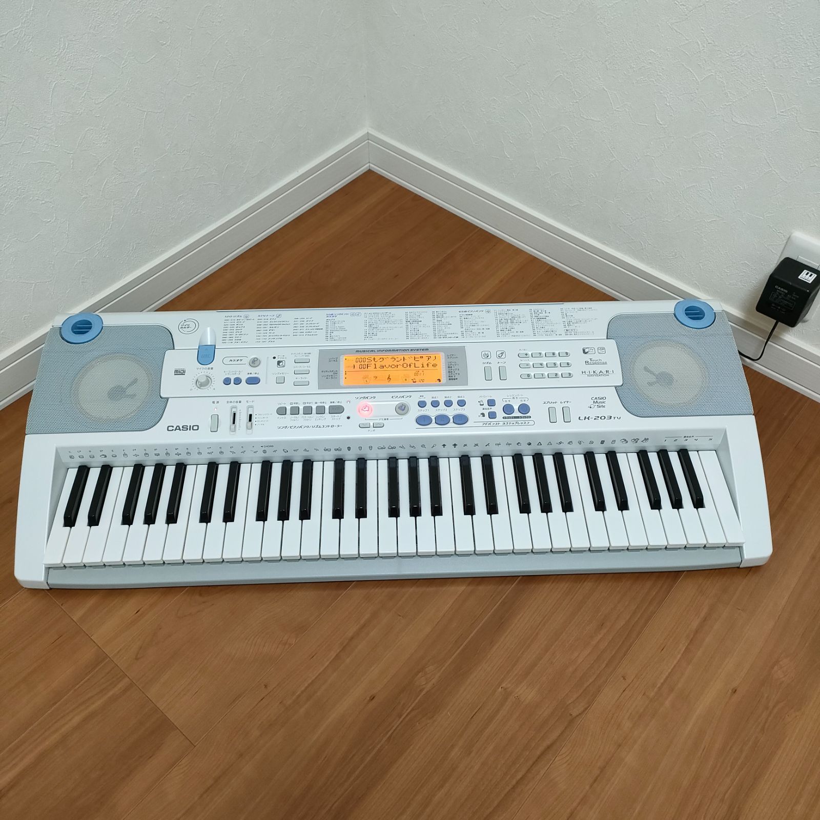 ☆美品 CASIO カシオ 電子ピアノ 電子キーボード ピアノ LK-203TV G851