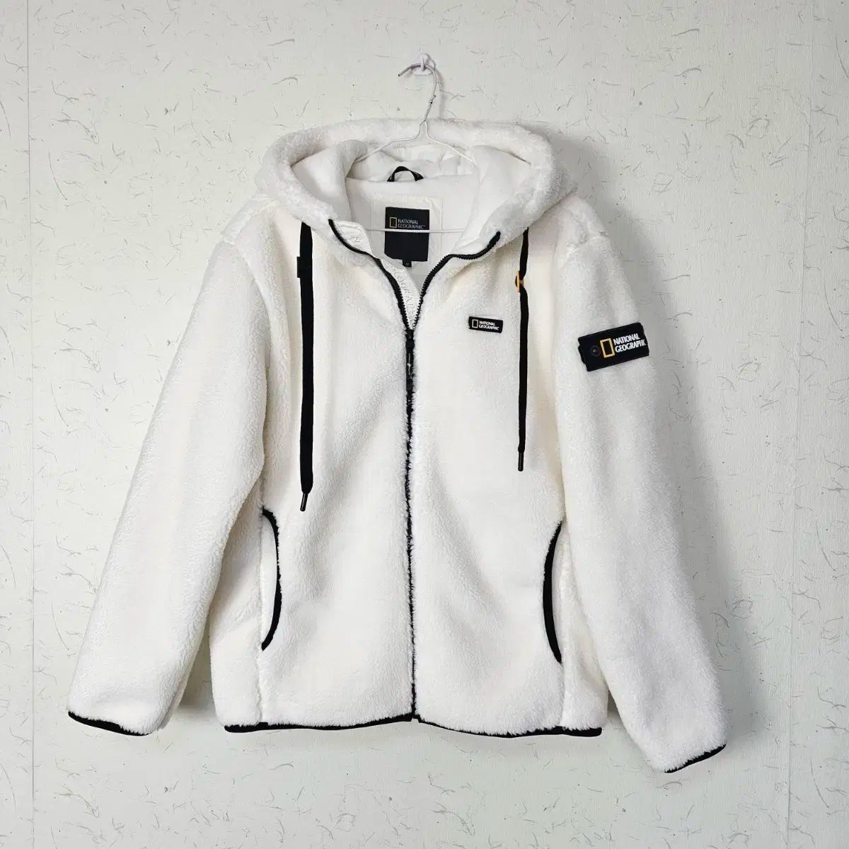 ナショナルジオグラフィック 白 フード ジャケット 95