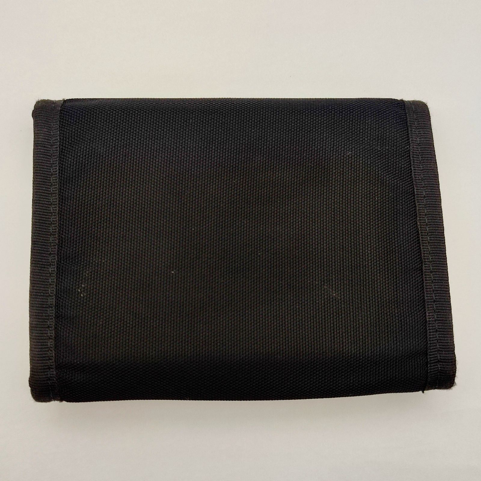 Balenciaga 三つ折り財布 黒 ナイロン BALENCIAGA 三つ折り財布 ブラック（駅南やまご質店オンライン