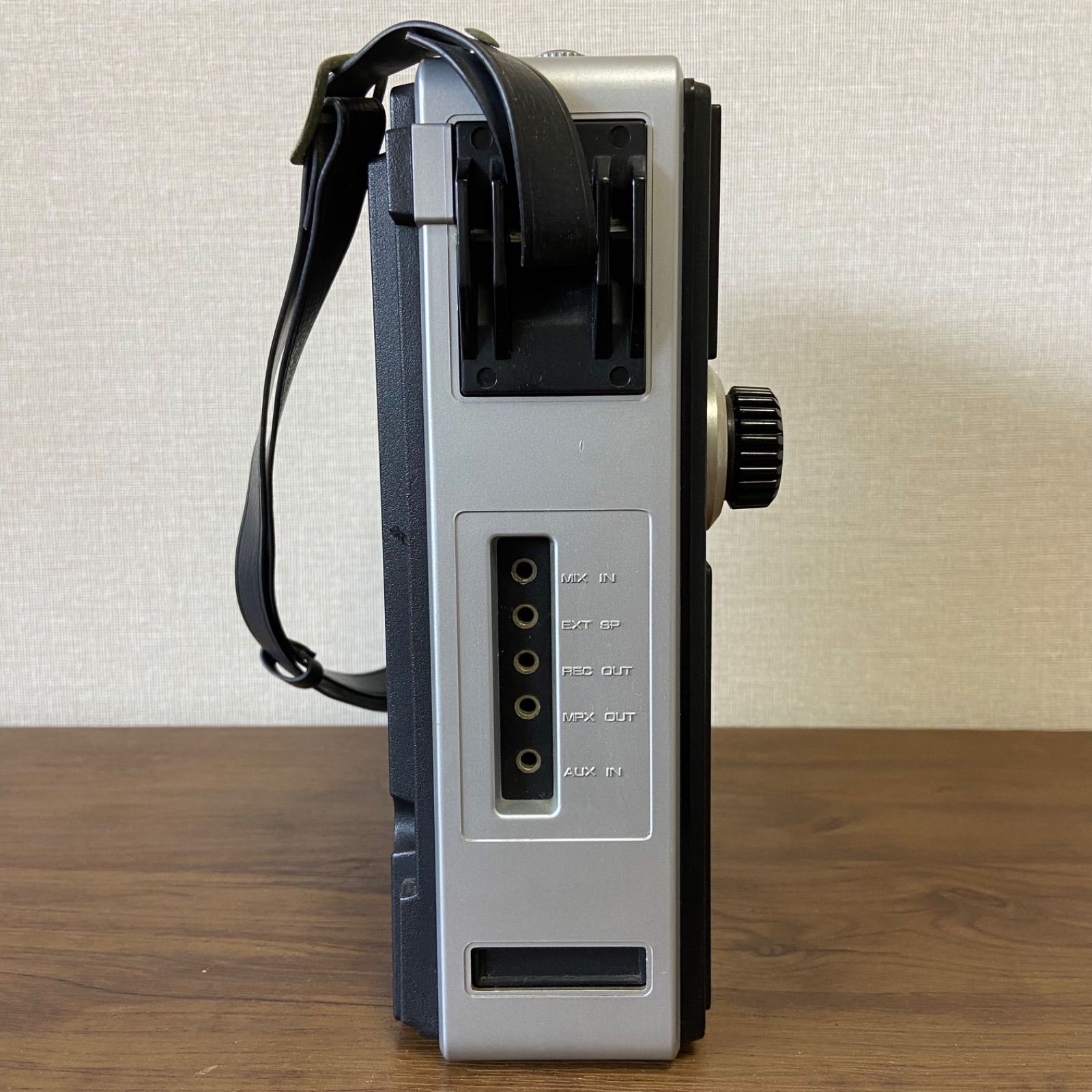 東芝　RP-770F 　SOUND750　GTV　昭和　レトロラジオ 通電確認済／昭和レトロ】東芝 RP-770F SOUND750 GTV ラジオ