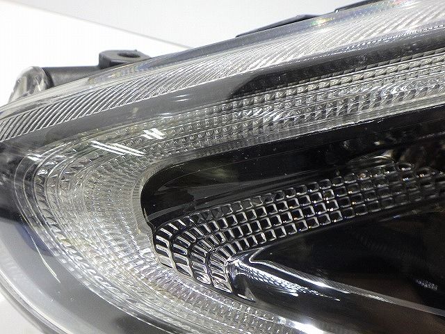 自動車部品】 NSP NCP NHP 175 170 シェンタ 後期 フロント 