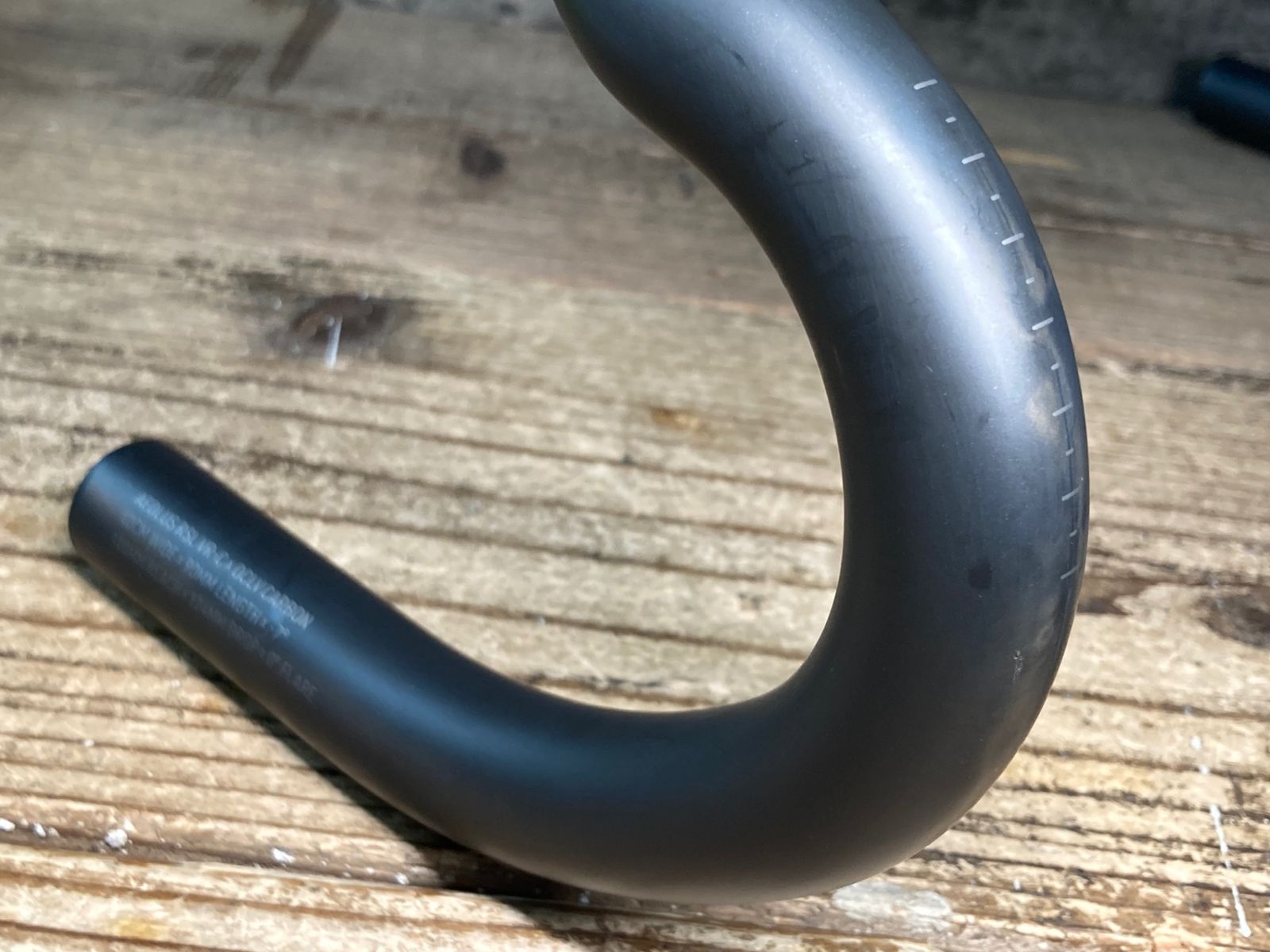 東京都内 JJ379 ボントレガー BONTRAGER アイオロス AEOLUS RSL 一体型ハンドルバー 400 x 90mm -7° リコール対策品 当店人気NO.1。