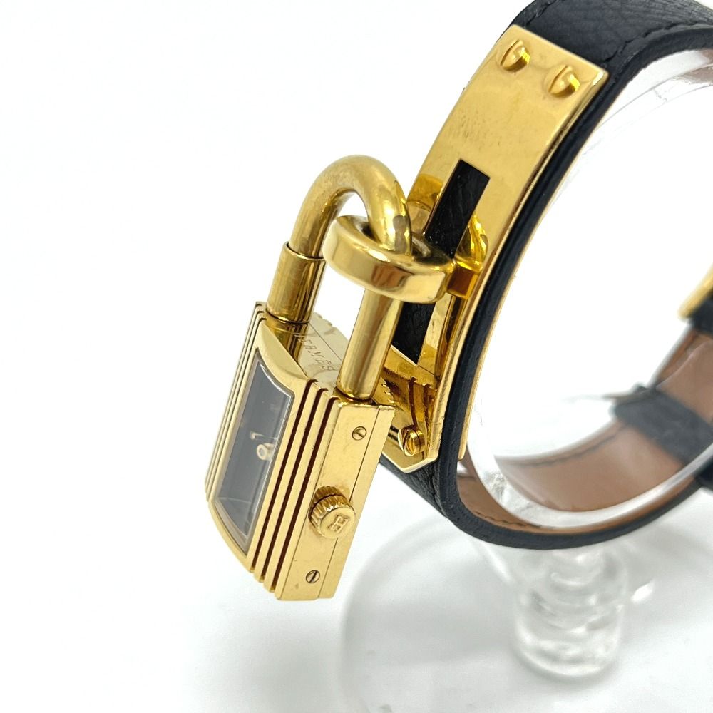 メタル ゴールド