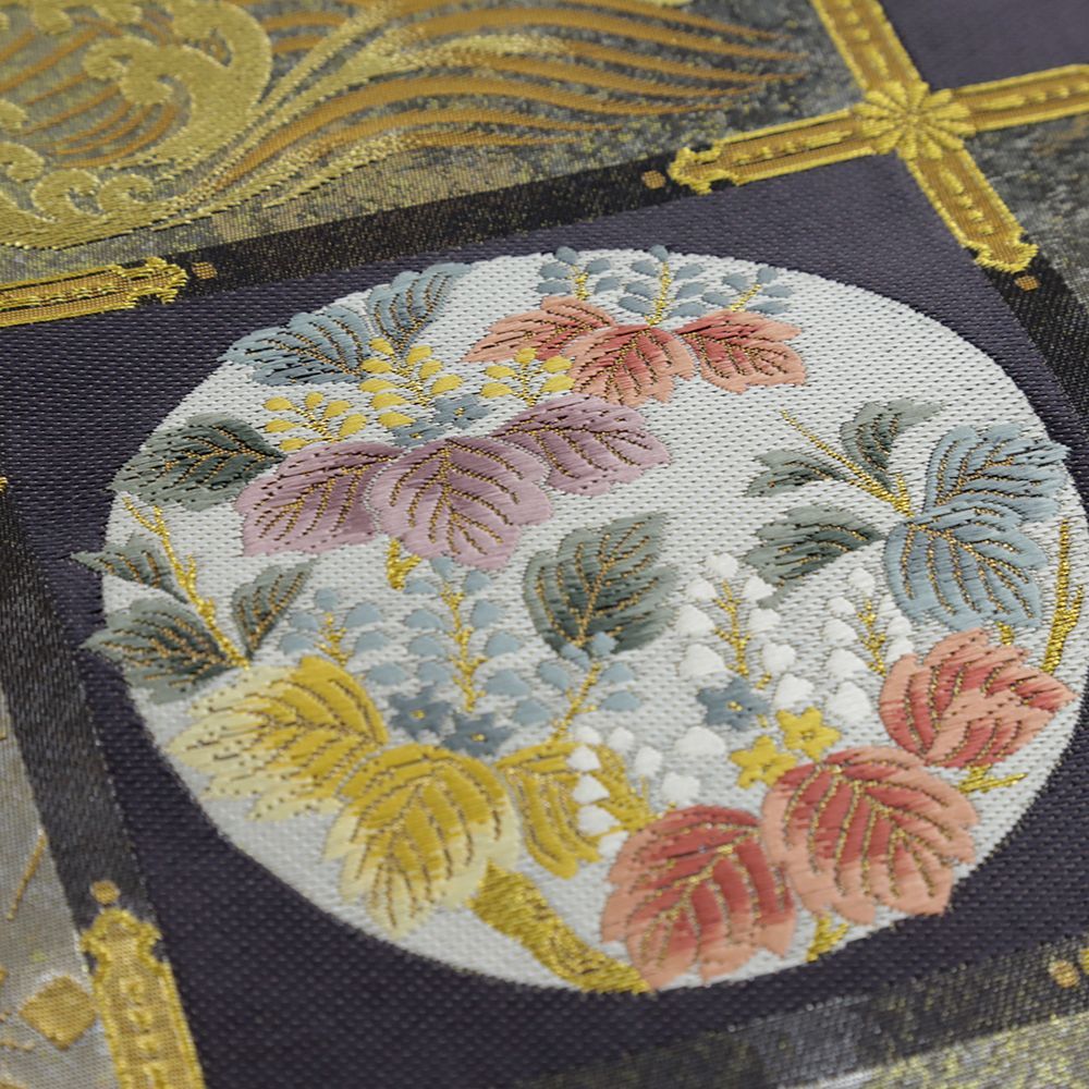 2745豪華刺繍！袋帯リメイク　正絹長クッションカバー　クリスマス❗️お正月❗️3枚 ☆正絹袋帯 春夏秋冬 刺繍織り 【リユース】＃203