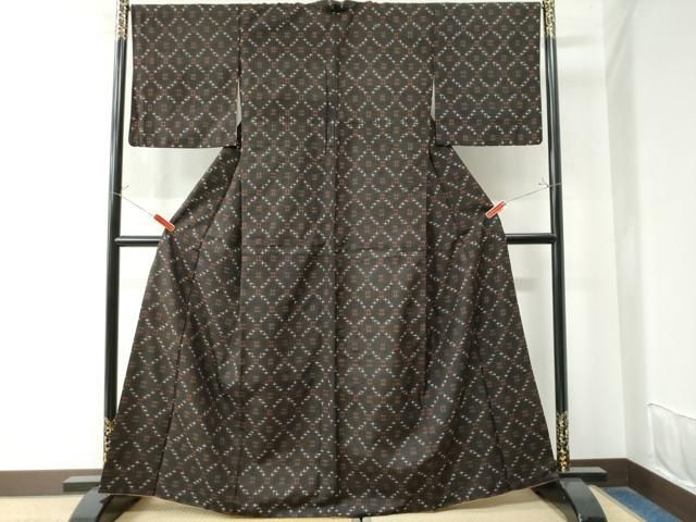 平和屋着物 国指定重要無形文化財 本場久米島紬 手織 正絹 CAAW8084yc