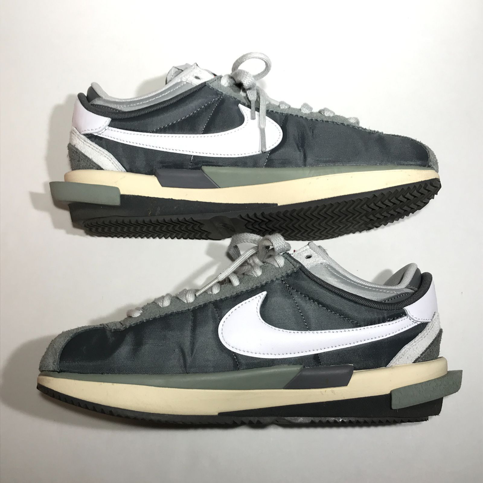 城東80-006】 NIKE Zoom Cortez × sacai Iron Grey ナイキ