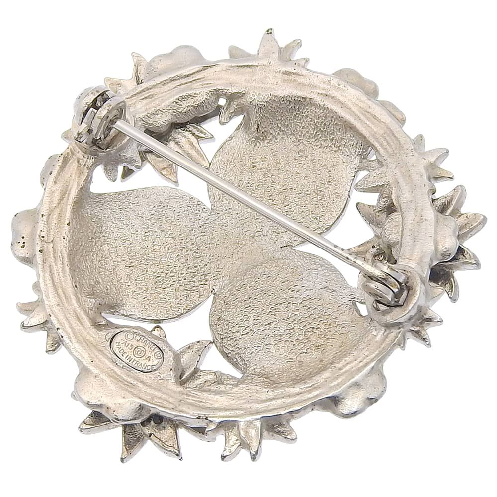 新品同様【激レア】CHANEL シェル カメリア ブローチ 貝 ココマーク 白 新品同様【激レア】CHANEL シェル カメリア ブローチ 貝 ココ