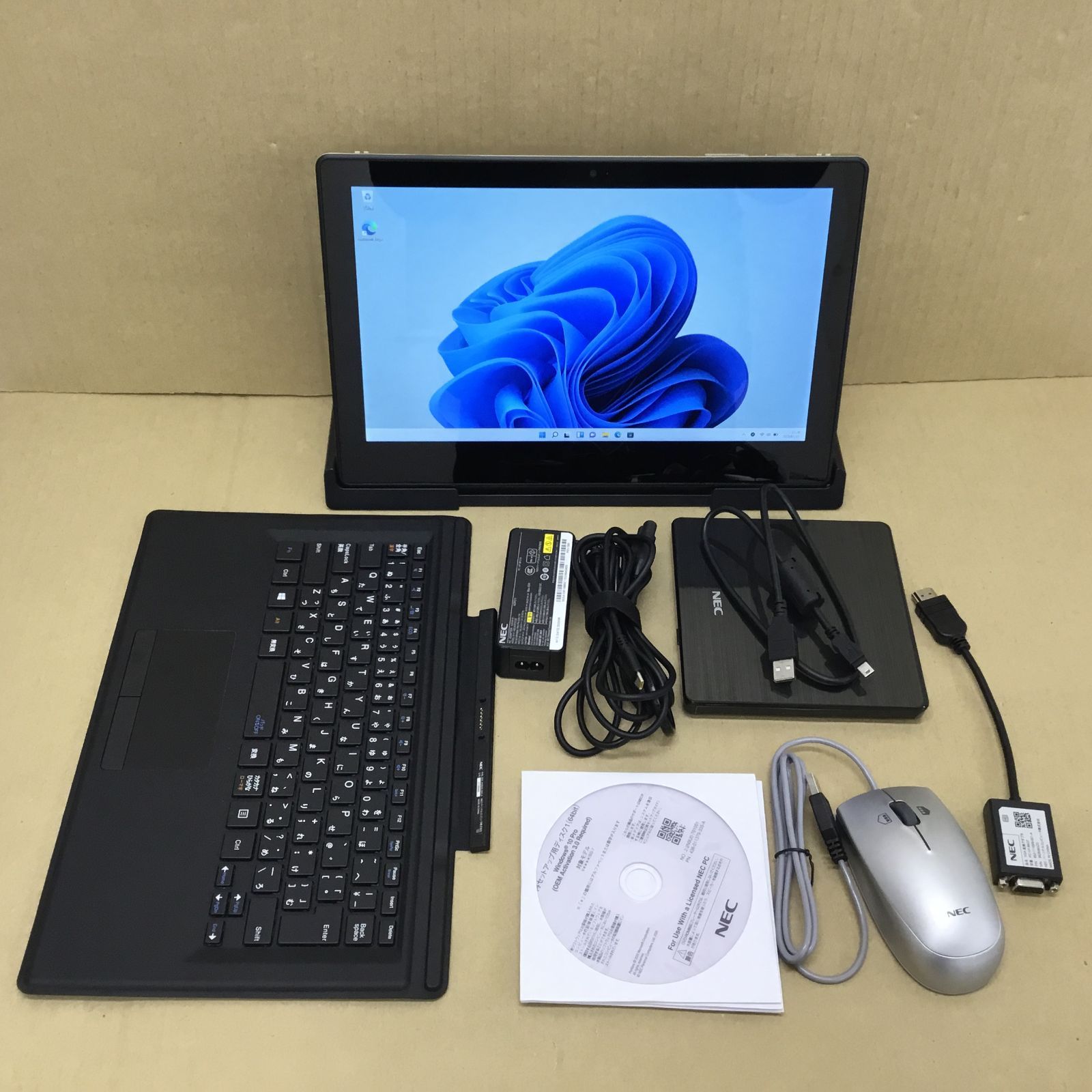 NEC - NEC WindowsタブレットPC-VKA10SGG7＋クレードル NEC WindowsタブレットPC-VKA10SGG7＋クレードル