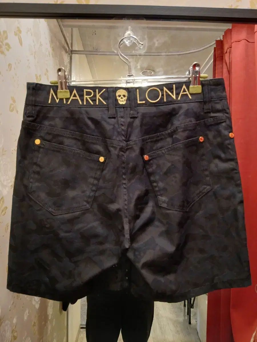 6|17 正規品 MARK - LONA マークアンドロナ ハーフパンツ 30サイズ