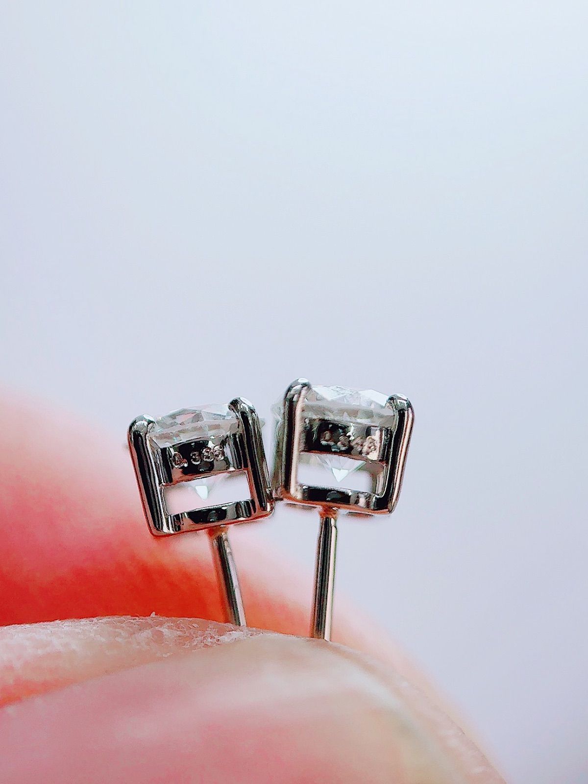 0.681ct 一粒ダイヤG