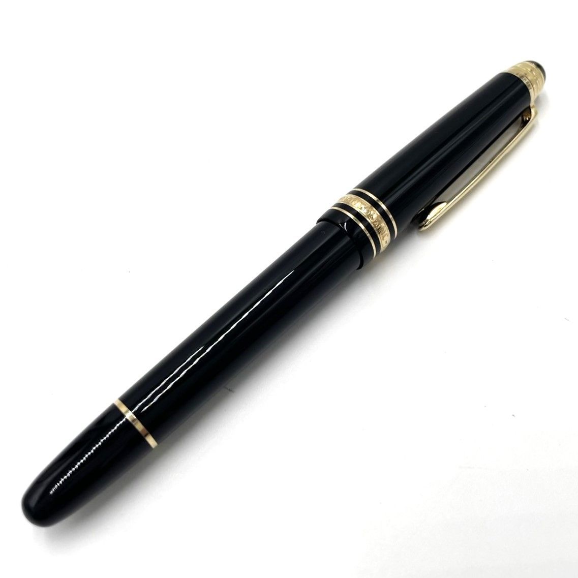 モンブランMontblanc シグネチャーフォーグッド　万年筆 サファイア付き モンブランMontblanc シグネチャーフォーグッド万年筆