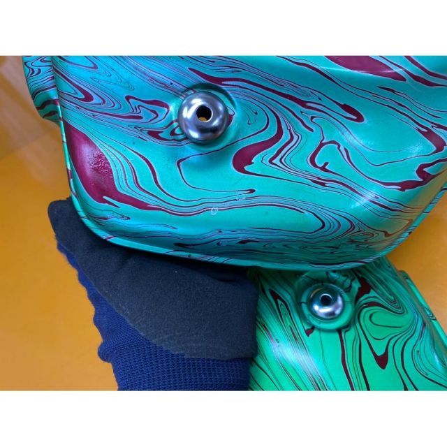 サイドカバー 左右
