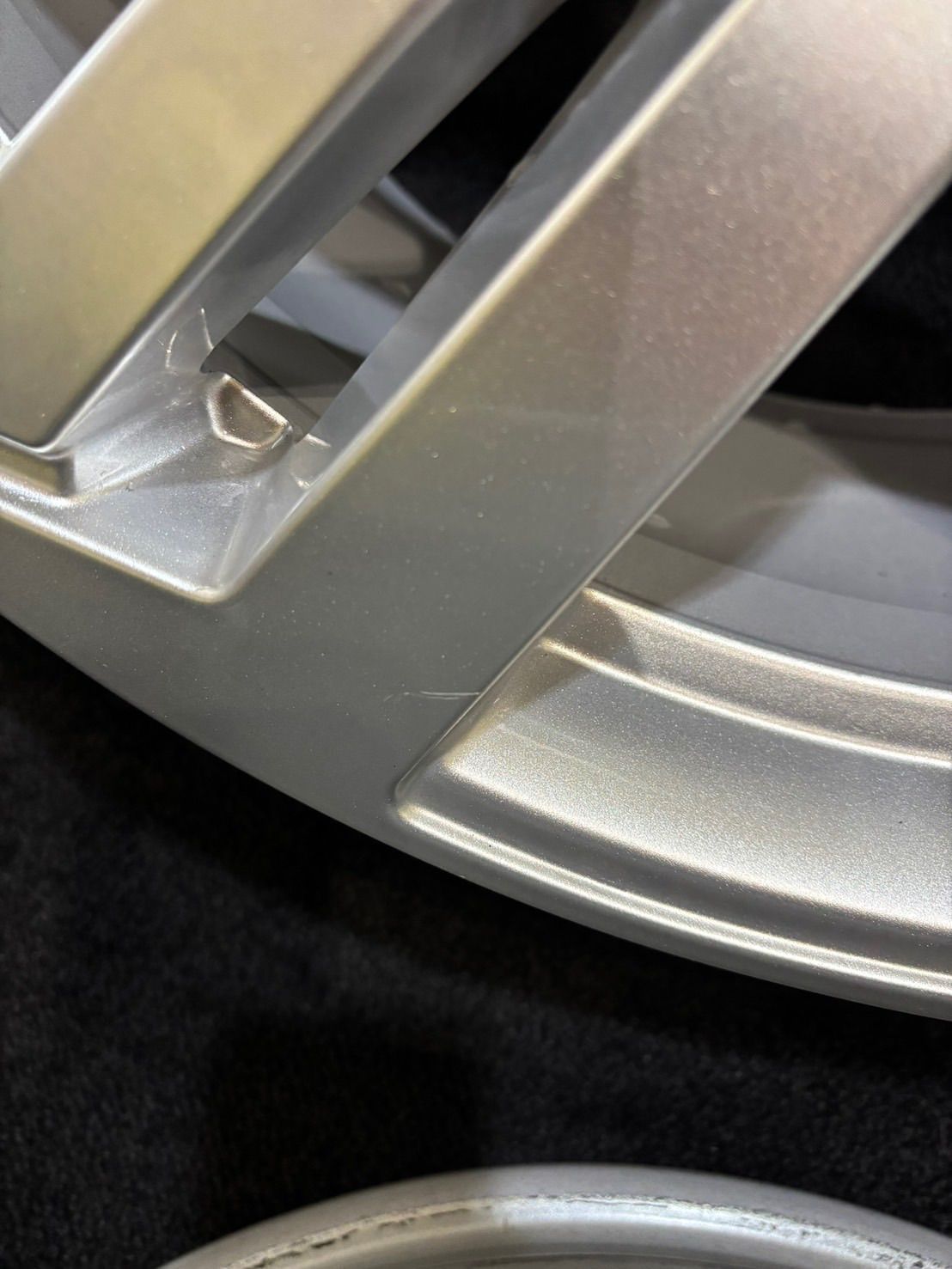 アルミホイール