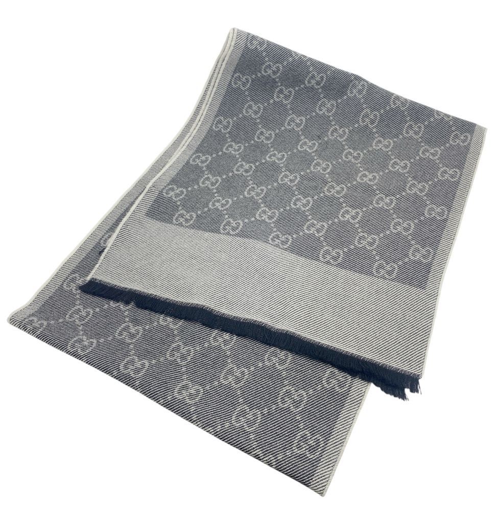 美品 GUCCI グッチ ダークグレー マフラー ウール100% 美品 GUCCI グッチ ダークグレー マフラー ウール100% Brandol