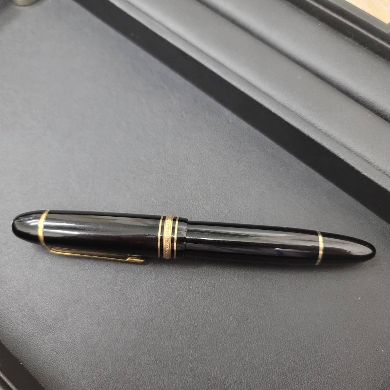 Montblanc モンブラン 万年筆 149 反らそ 18C 750