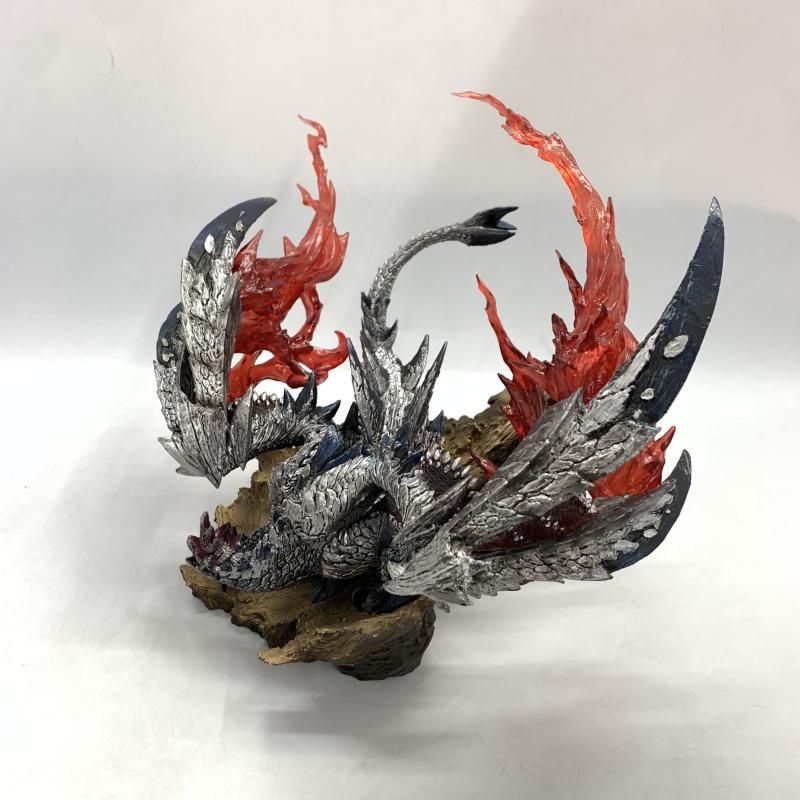 開封品】カプコンフィギュアビルダー 天彗龍 バルファルク