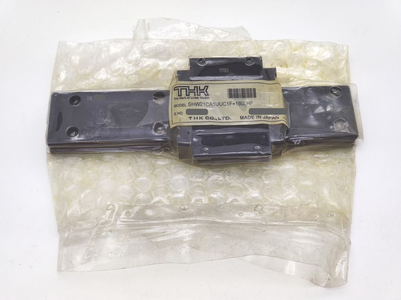 インボイス対応 汚れあり 未使用 THK SHW21CA1UUC1F＋180LHF